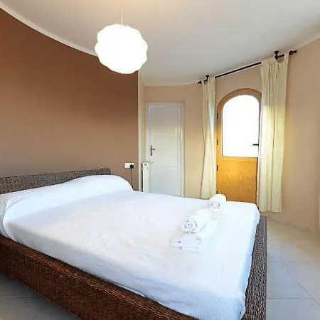 ヴィラ Sleeps 6 Pool